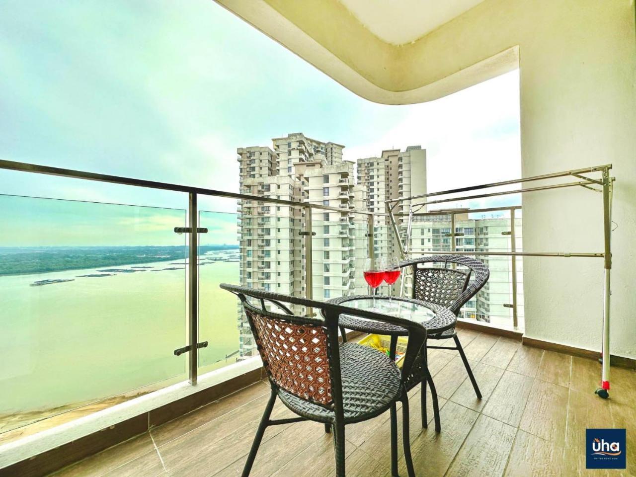 Country Garden Danga Bay @ Uha Aparthotel Johor Bahru Exteriör bild