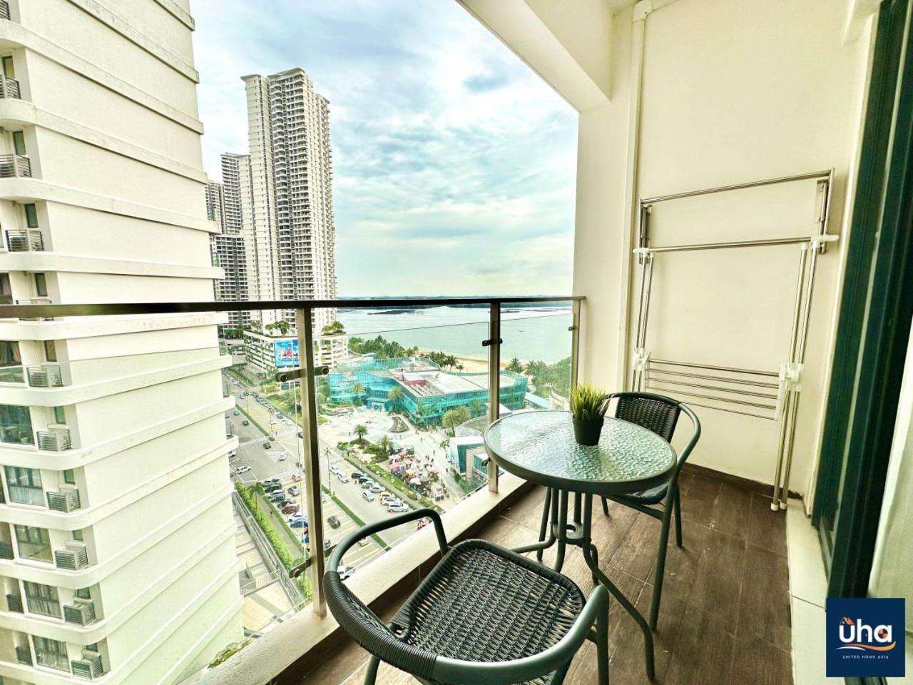 Country Garden Danga Bay @ Uha Aparthotel Johor Bahru Exteriör bild